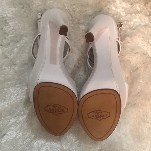 ◽️ NEW WHITE STILETTOS ◽️ - Picture 5 of 7